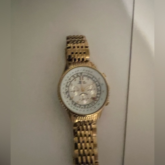 Daniel Steiger - Picture 4 of 7